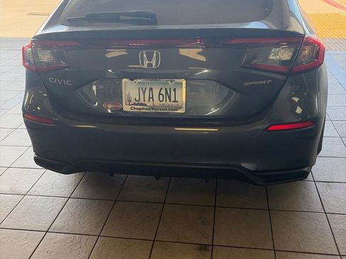 Used 2025 Honda Civic Sport image 5