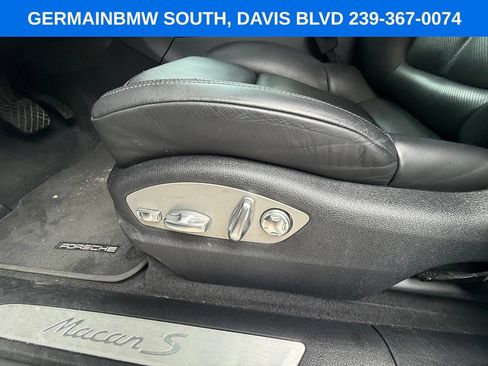 Used 2022 Porsche Macan S AWD/4WD image 24