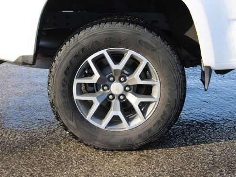 Used 2016 Chevrolet Colorado W/T w/ WT Convenience Package image 12