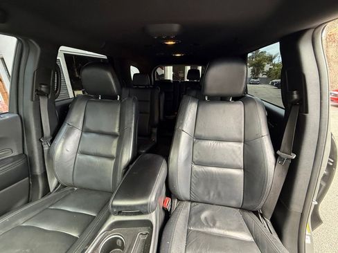 Used 2022 Dodge Durango GT w/ Blacktop Package RWD image 9