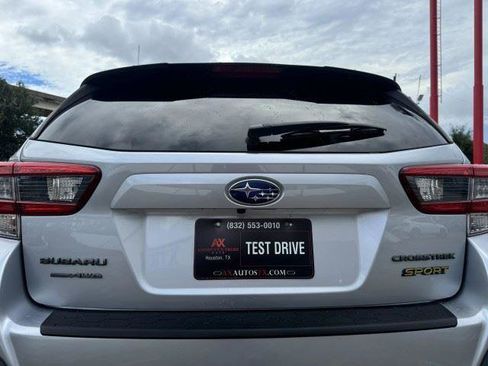 Used 2021 Subaru Crosstrek 2.5i Sport w/ Moonroof Package AWD/4WD image 16