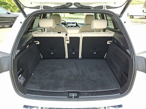 Certified 2025 Mercedes-Benz GLA 250 4MATIC image 27