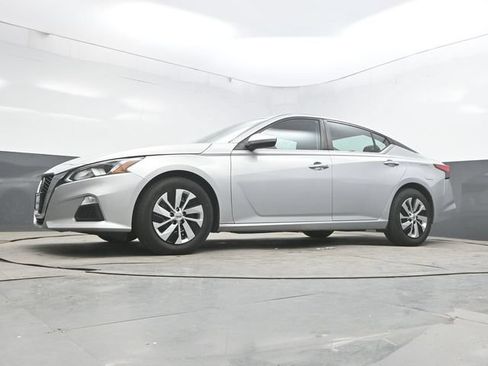 Used 2021 Nissan Altima 2.5 S FWD image 35