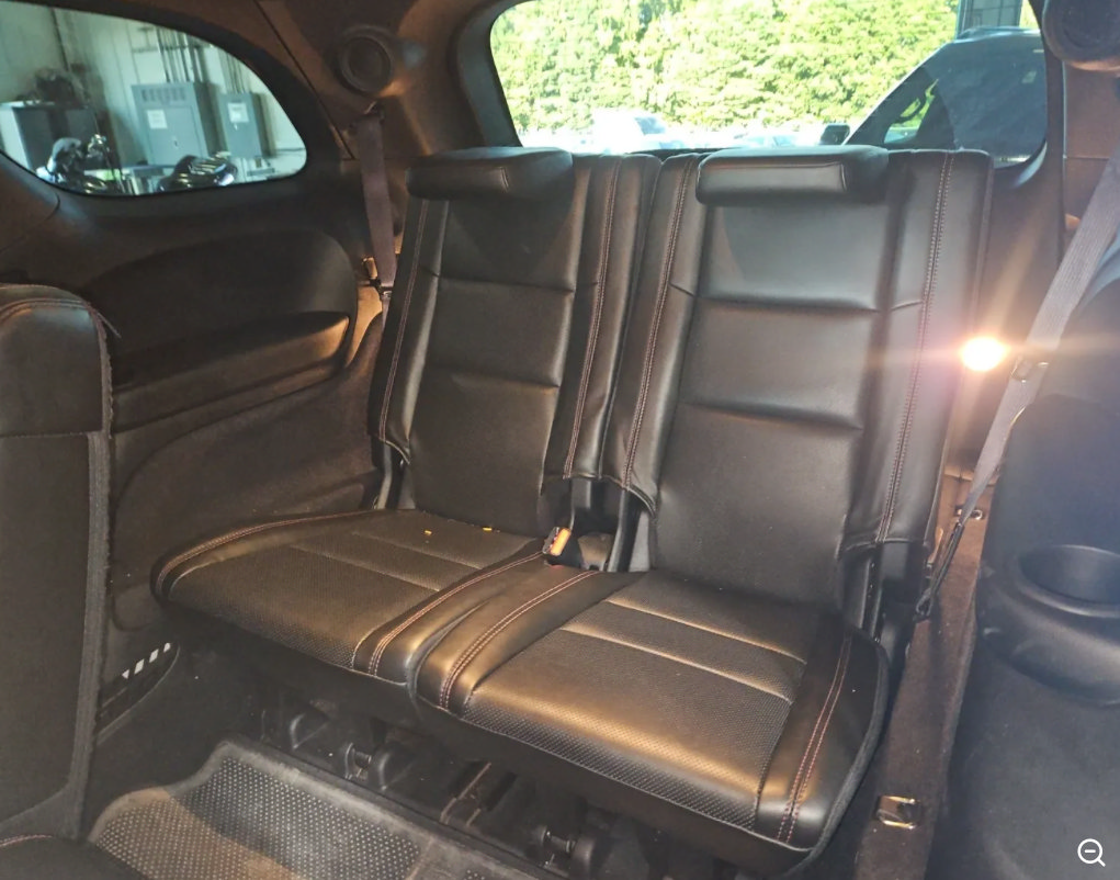 Used 2021 Dodge Durango R/T w/ Premium Interior Group RWD image 16