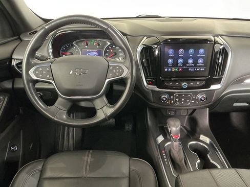 Used 2022 Chevrolet Traverse RS image 15