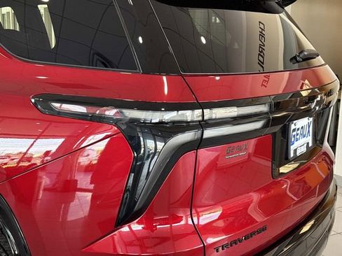 New 2026 Chevrolet Traverse RS FWD image 15