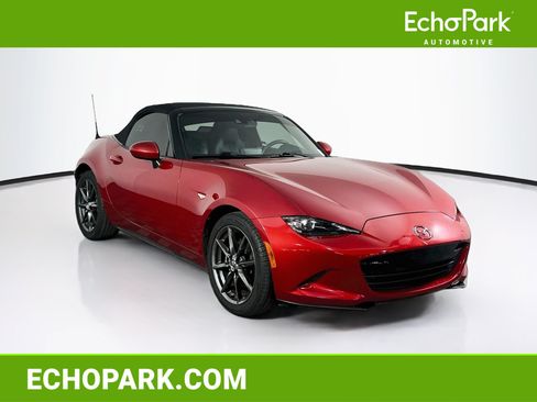 Used 2016 MAZDA MX-5 Miata Grand Touring RWD image 1