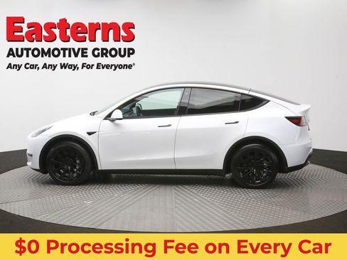 Used 2021 Tesla Model Y Long Range AWD/4WD image 55