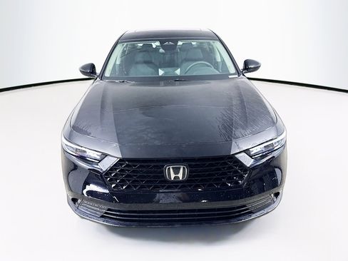New 2025 Honda Accord SE image 3
