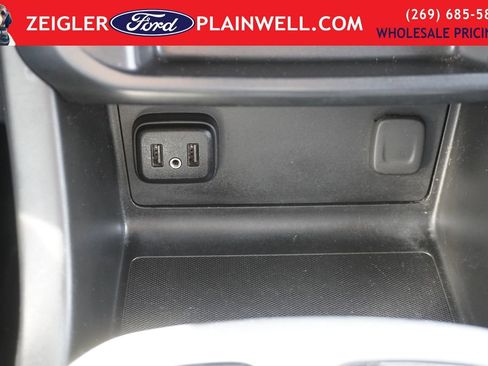 Used 2022 Chevrolet Colorado LT w/ Fleet Safety Package image 22