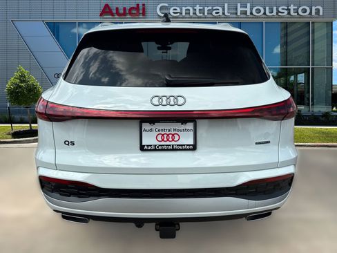 New 2025 Audi Q5 Premium Plus image 10