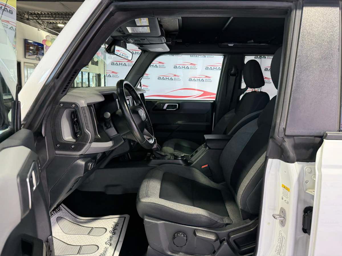 Used 2022 Ford Bronco Big Bend w/ Sasquatch Package AWD/4WD image 14