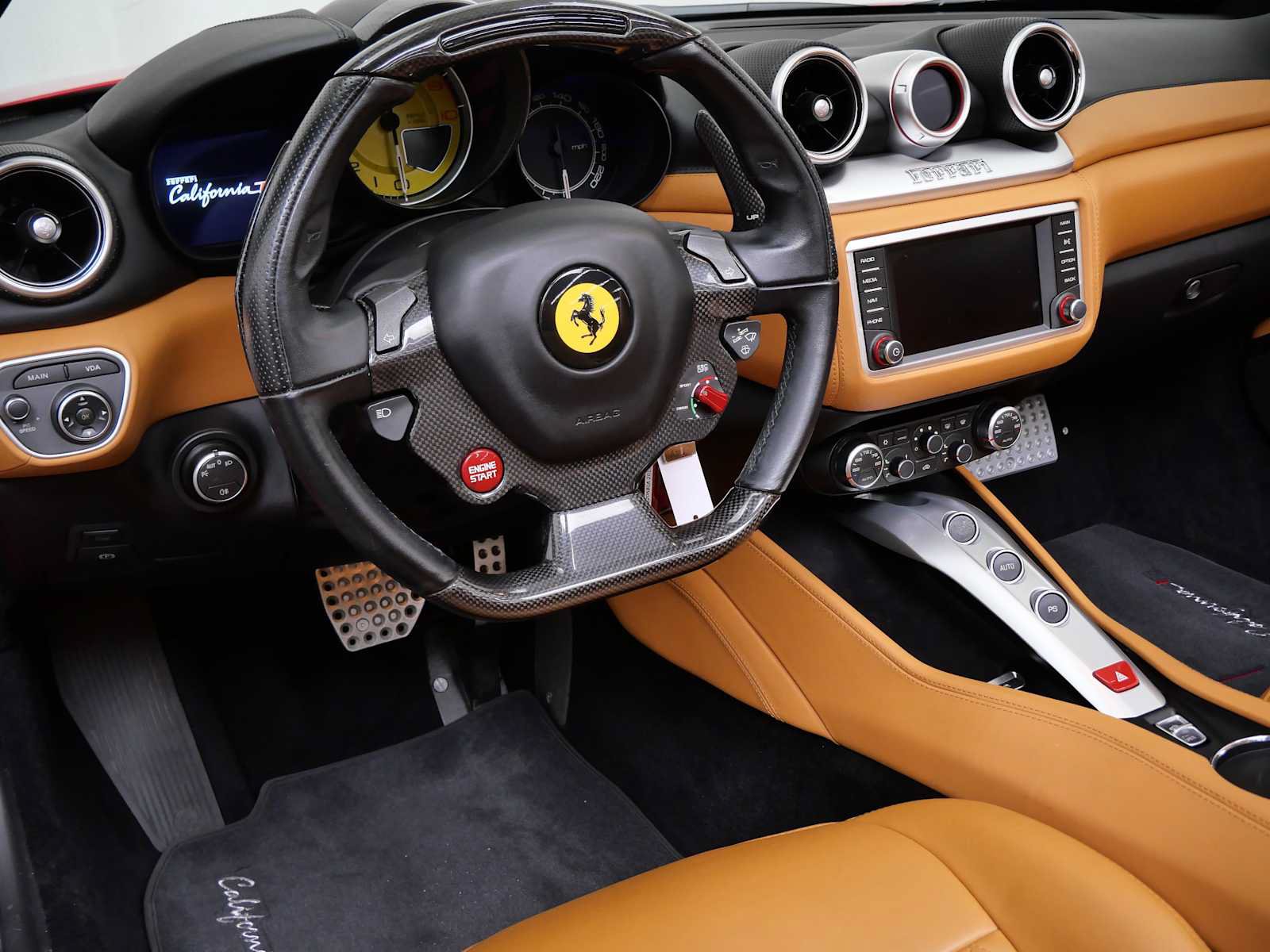 Certified 2017 Ferrari California T RWD image 21