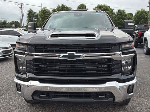 New 2026 Chevrolet Silverado 2500 LT w/ All Star Edition AWD/4WD image 2