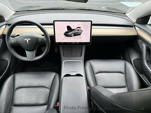 Used 2023 Tesla Model 3 Standard Range RWD image 19
