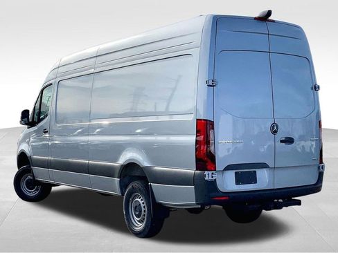 New 2025 Mercedes-Benz Sprinter 2500 image 12