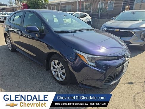 Used 2024 Toyota Corolla LE FWD image 7