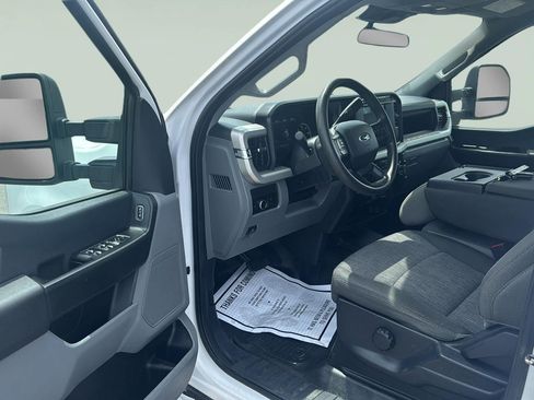 Used 2023 Ford F250 XL AWD/4WD image 16