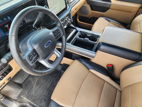 Used 2023 Ford F250 Lariat w/ Chrome Package AWD/4WD image 13