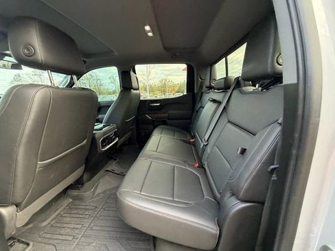 Used 2019 GMC Sierra 1500 SLT w/ SLT Premium Package image 13