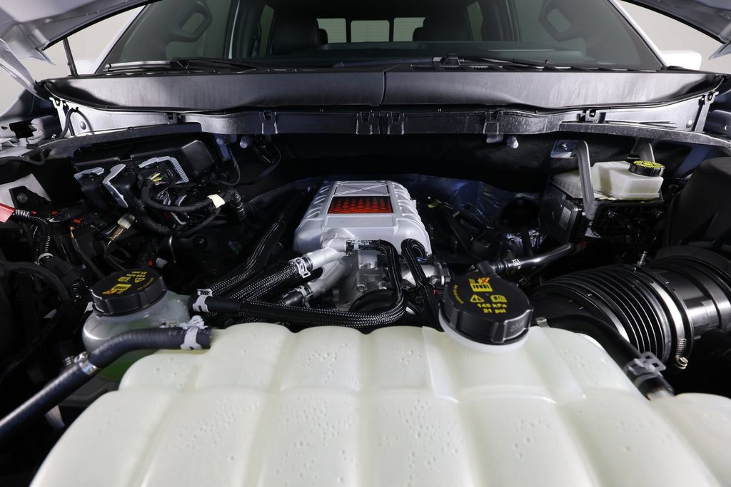 Used 2026 Ford F150 Raptor w/ Equipment Group 803A Raptor R AWD/4WD image 38
