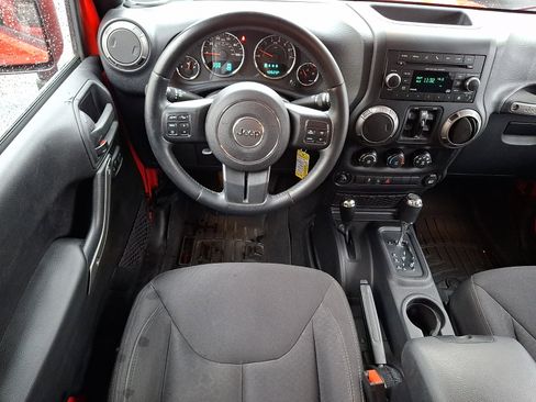 Used 2015 Jeep Wrangler Unlimited Sport w/ Quick Order Package 24S image 11