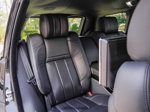 Used 2017 Land Rover Range Rover LWB SV Autobiography image 70