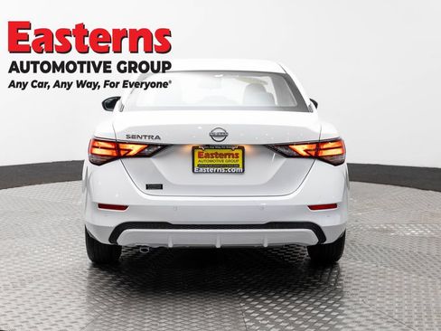 Used 2024 Nissan Sentra S FWD image 6