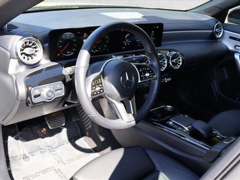 Used 2021 Mercedes-Benz CLA 250 image 14