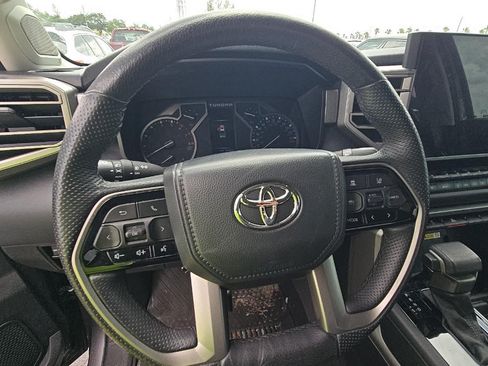 Used 2022 Toyota Tundra Limited AWD/4WD image 15
