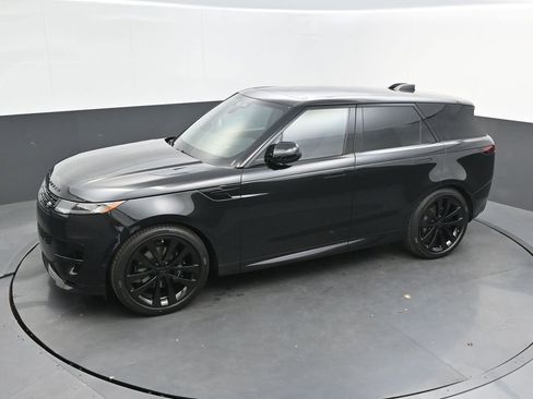 New 2026 Land Rover Range Rover Sport Dynamic SE AWD/4WD image 28
