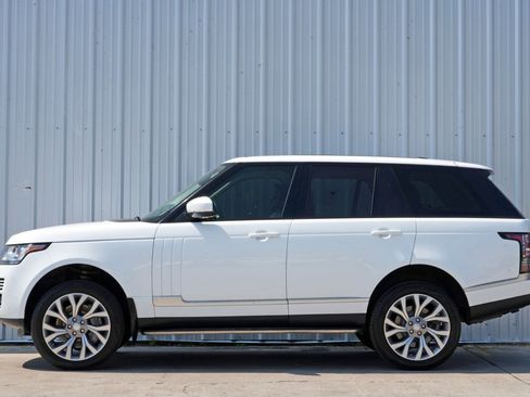 Used 2015 Land Rover Range Rover Supercharged image 8