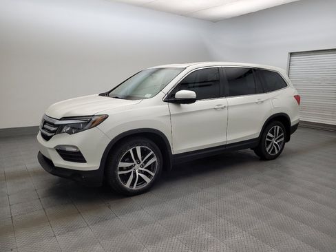 Used 2017 Honda Pilot EX-L image 2