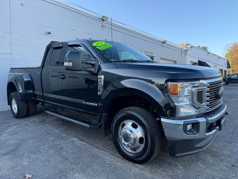 Used 2021 Ford F350 Lariat w/ Lariat Value Package image 18