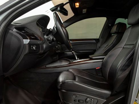 Used 2014 BMW X6 xDrive35i image 8