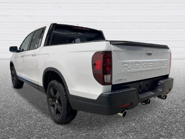 New 2026 Honda Ridgeline Black Edition image 3
