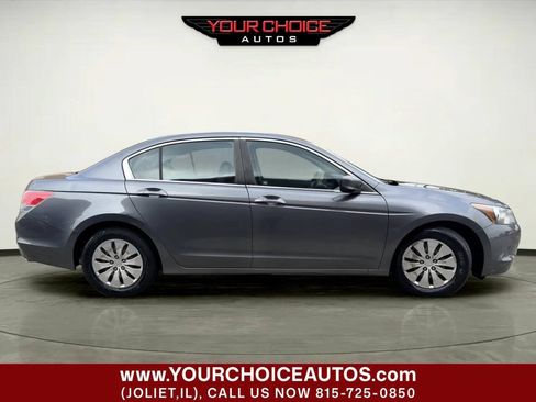Used 2010 Honda Accord LX image 7