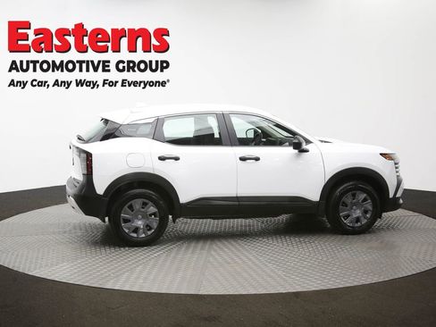 Used 2025 Nissan Kicks S image 43