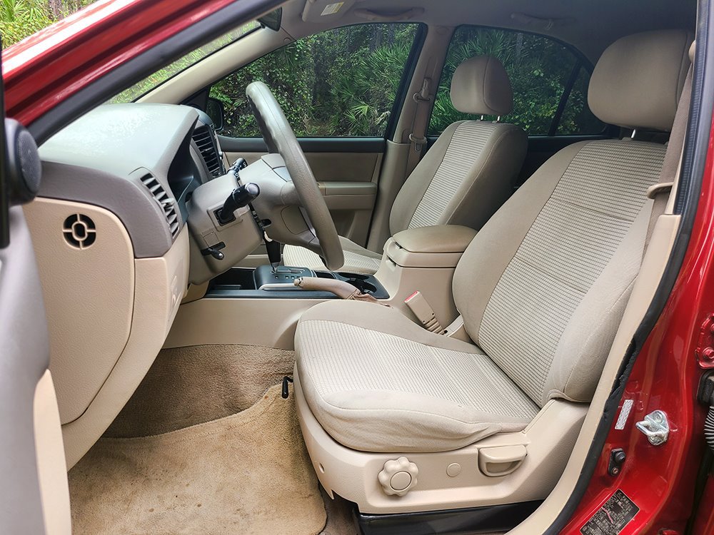 Used 2009 Kia Sorento LX RWD image 14