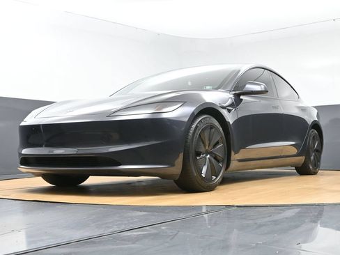 Used 2024 Tesla Model 3 Long Range AWD/4WD image 50