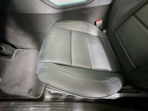 Used 2021 Mercedes-Benz GLE 350 image 18