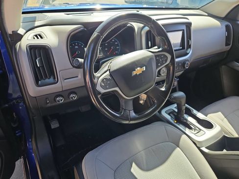Used 2016 Chevrolet Colorado LT AWD/4WD image 13