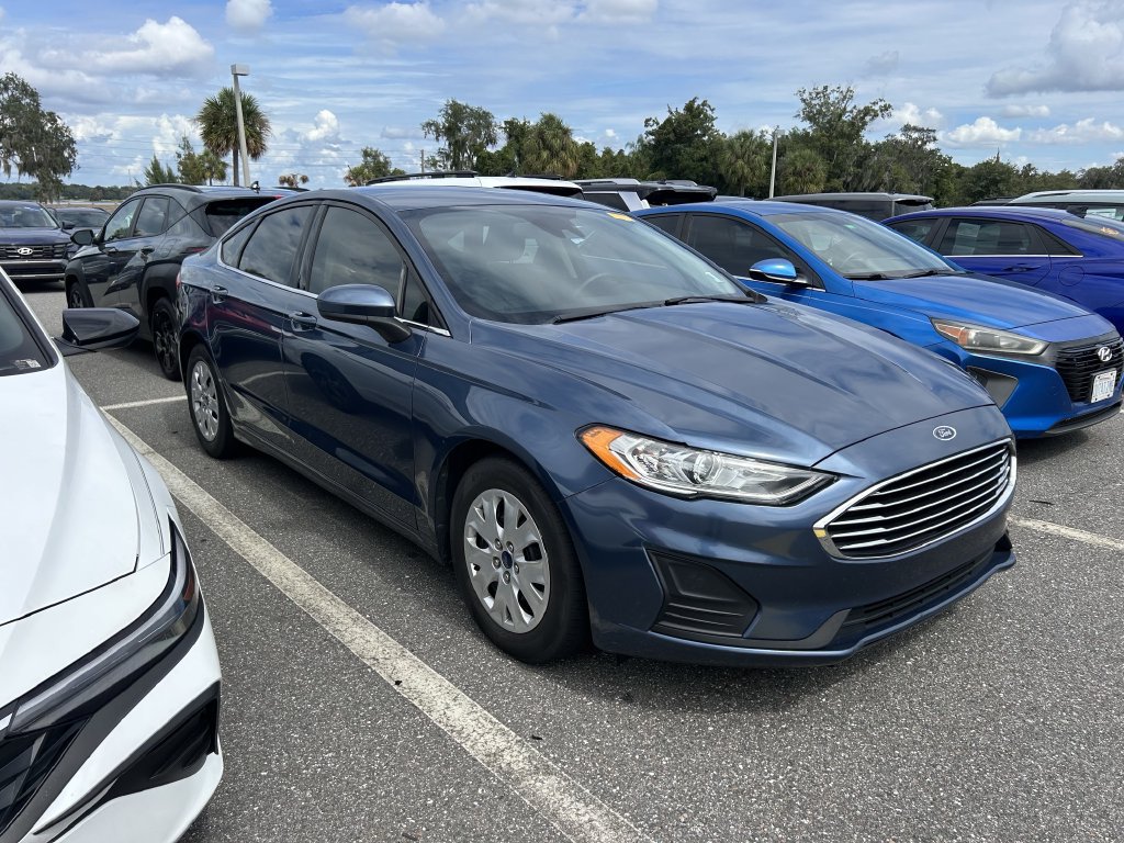 Used 2019 Ford Fusion S FWD image 1