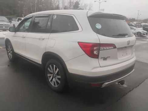 Used 2019 Honda Pilot EX image 4