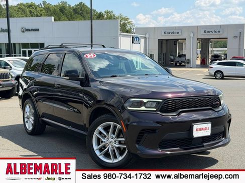 Used 2024 Dodge Durango GT AWD/4WD image 1