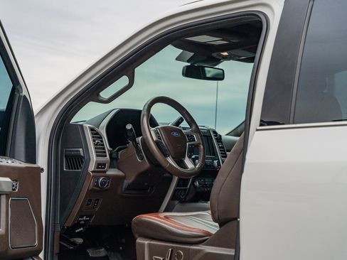 Certified 2020 Ford F250 King Ranch w/ Chrome Package image 23