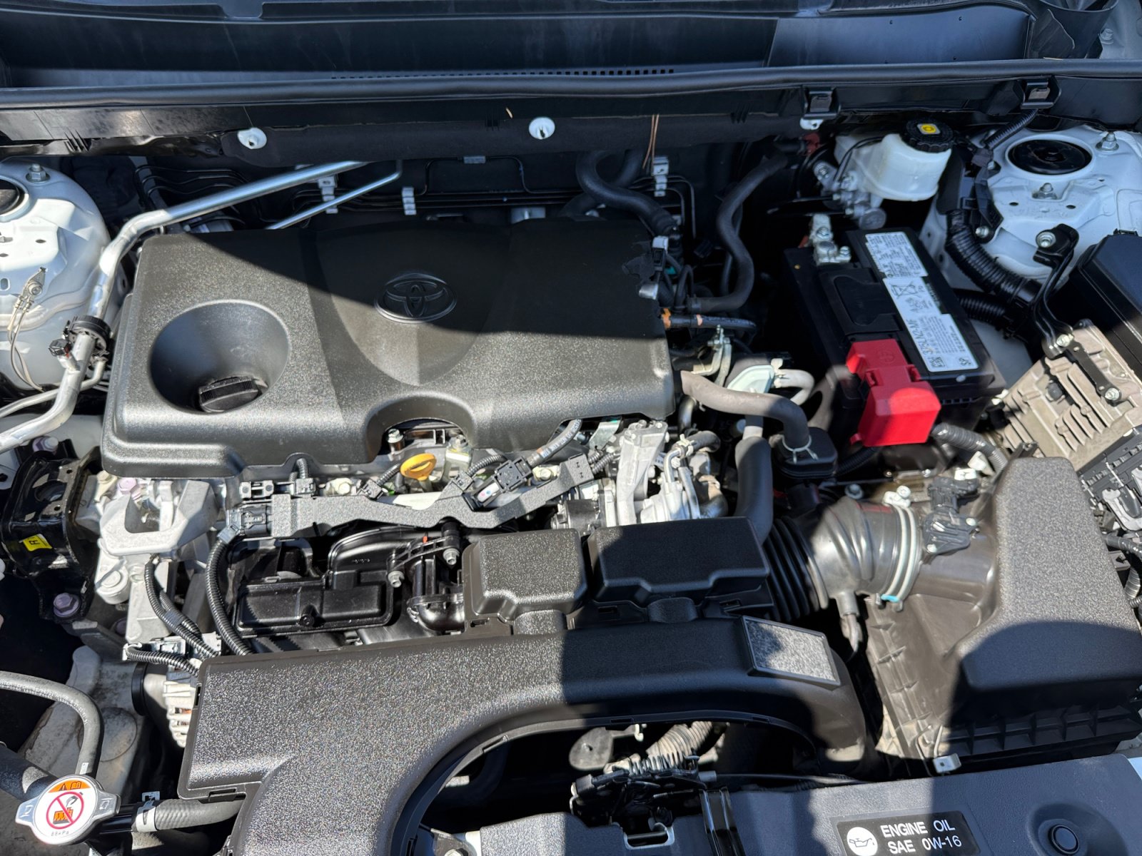 Used 2021 Toyota RAV4 LE FWD image 20