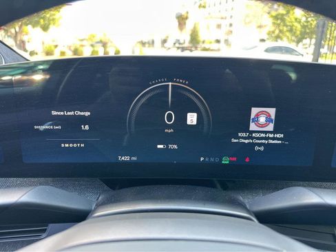 Used 2024 Lucid Air Touring image 21