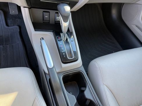 Used 2013 Honda Civic EX-L image 19