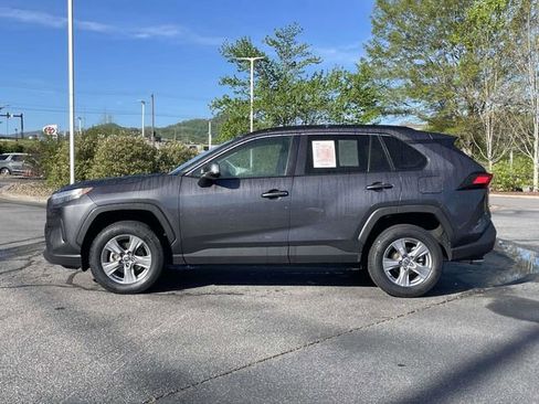 Used 2024 Toyota RAV4 XLE FWD image 2